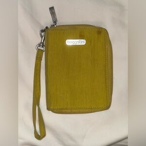 Baggallini Mustard Passport Wristlet Wallet